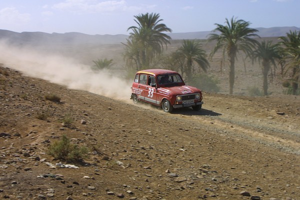 SS3a: R4 speeding past the palms in Morocco