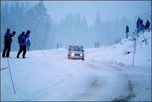 YA6c: R4 with headlamps on at the sub-Arctic racetrack