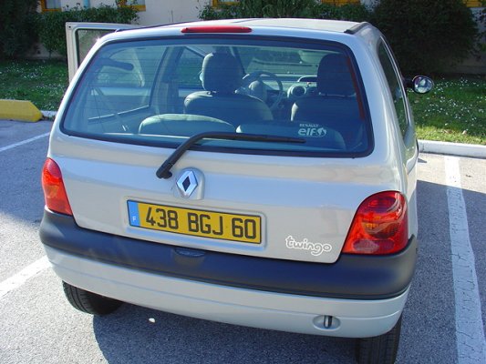 Rear view of the Renault Twingo