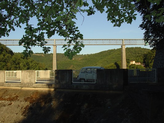 Reflexia parked on the dam in front of the Viaduc des Fades, France, August 2005