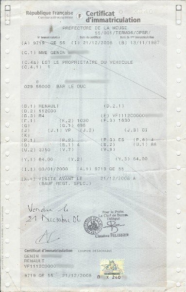 A scan of the French 'Certificate d'immatriculation' document