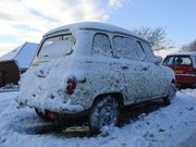 Queen Geanine caked in snow and ice, England, Jan 2010: click for larger image / Queen Geanine recouvert de la neige, Angleterre, jan 2010: cliquez pour une image plus grande